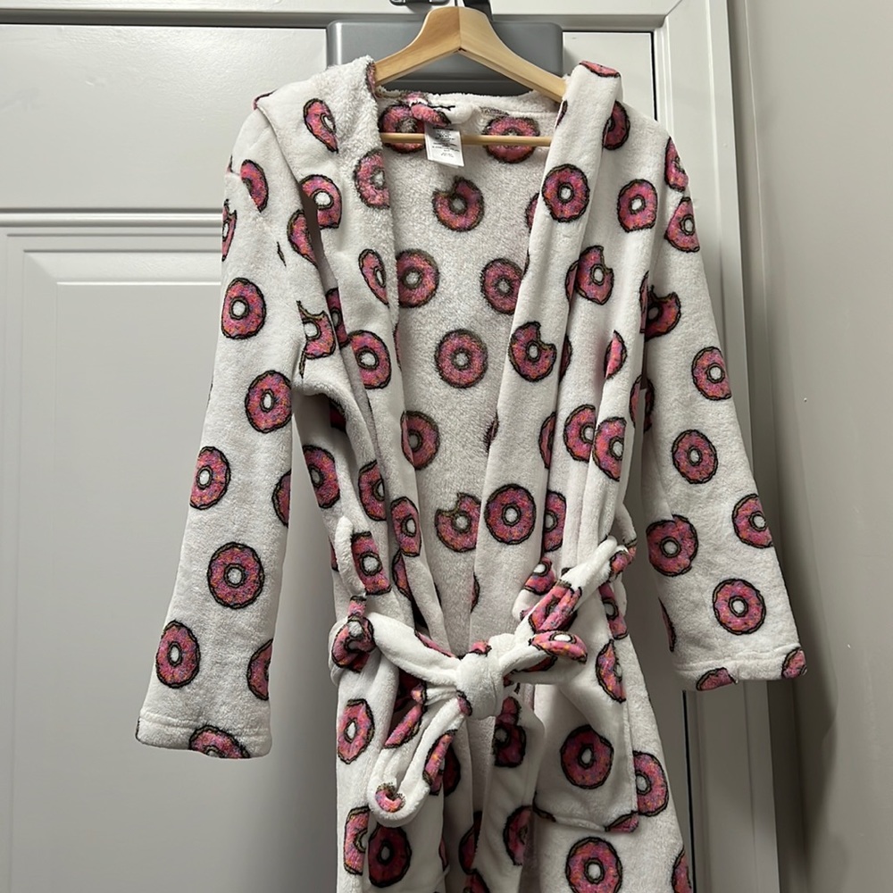 PB Simpson Donut Bathrobe